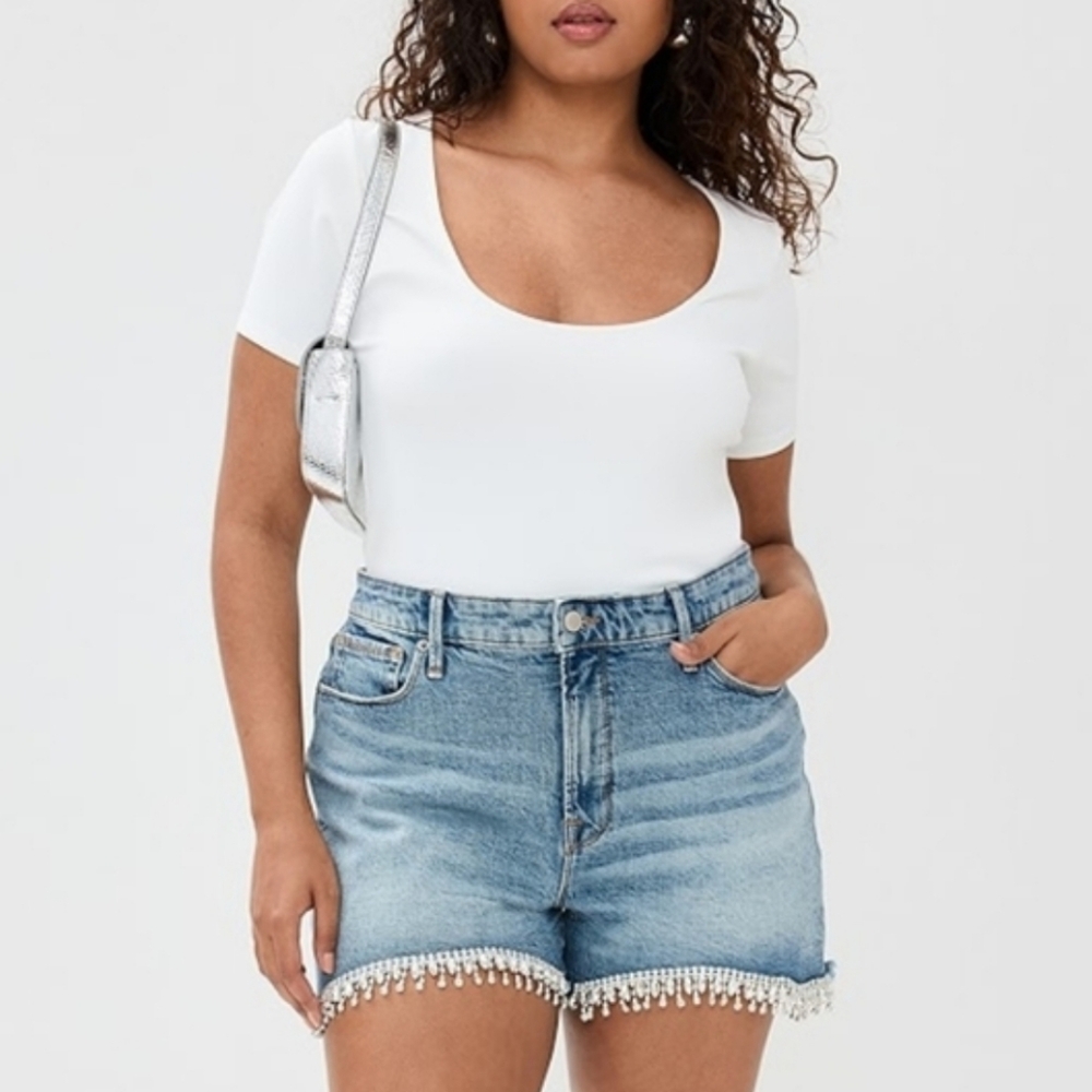 Good American Bombshell Light Blue Denim Shorts with Beaded Trim